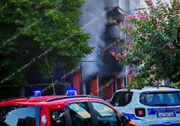 Maxi incendio di via Zamosch, ok alla bonifica