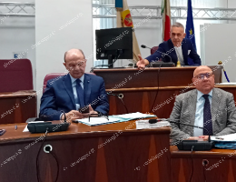 Assi di ferro in maggioranza. Sindaco al bivio