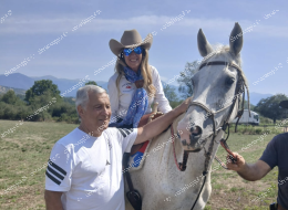 Tajani si rilassa in Ciociaria. Gita al lago di Canterno