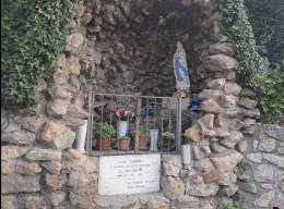 Restituita la statua della Madonna di Lourdes
