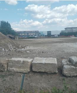 Scuola a Santa Rosalia. Cantiere sempre attivo