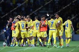 Frosinone, esordio vincente: battuto l'Avellino 2-0