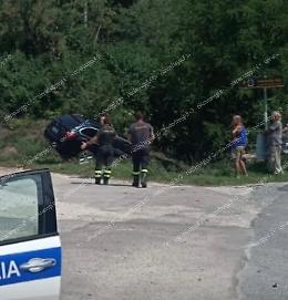 Scontro tra auto e furgone a Mole Bisleti. Un ferito in codice rosso