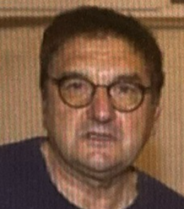 Trovato morto in casa. Domani l'addio al professore Claudio Pozzuoli 