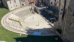 Dietro le quinte del Teatro romano… con Gianluca Grandinetti

