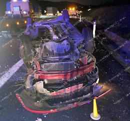 Grave incidente in A1 nella notte. Feriti due ragazzi 
