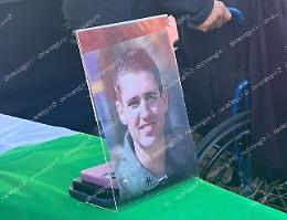Nel silenzio del cielo il sorriso di Lorenzo