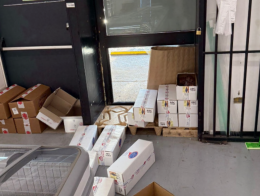 Colpo grosso di champagne e soldi. Bottino da 40.000 euro