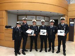 Cinque agenti della polizia locale abilitati alla guida dei droni 