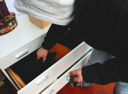 Furto a segno mentre i proprietari sono in casa