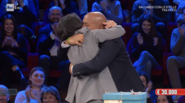 Stefano Martini vince 30.000 euro ad "Affari Tuoi" ed emoziona il pubblico