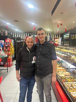 Natale a Sant'Agata. Il cuore generoso di Andrea Gargani e Marco Abou  