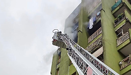 Occupano un a casa Ater inagibile per incendio. Iannarilli: «Situazione insostenibile»