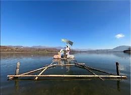 La Nativit&agrave; nel lago di Canterno. Un&rsquo;atmosfera davvero suggestiva