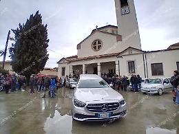 Straziante addio a Luigi Ferrante