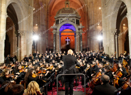 Le note risuonano in Abbazia