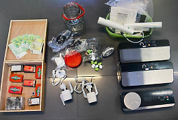 Oltre un chilo e mezzo di droga in casa: arrestato dalla polizia