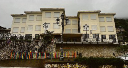 I lavori sono in ritardo, slitta la riapertura 