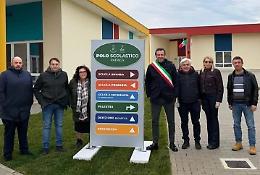 Taglio del nastro del nuovo polo scolastico
