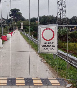 Strada chiusa e disagi infiniti. Rosanova preme