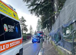 Esplode una bombola in casa: muore un settantunenne