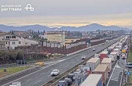 Incidente in A1 tra Valmontone e Roma Sud. Sette chilometri di coda