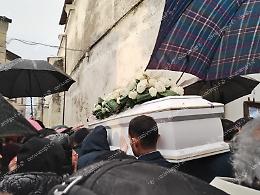 La cucina, le interrogazioni di storia. &laquo;Era un ragazzo d'altri tempi&raquo;