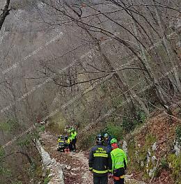 Giovane scout cade in un dirupo: recuperato e trasportato in ospedale 