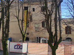 Palazzo di piazza Regina Margherita: spariti gli oggetti dei frati conventuali