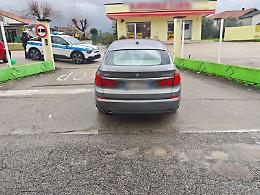 Anziano investe una donna: trasportata in ospedale