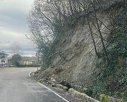 Smottamento sulla provinciale 18 Torrice-Scannacapre