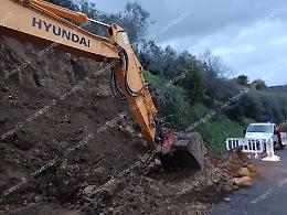 Grossa frana sull'Anagni-Acuto 