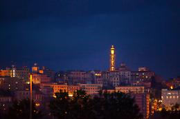 Centro storico: gli angoli della memoria e le curve del futuro