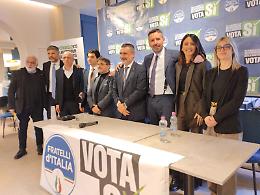 In piazza per spiegare le ragioni del "s&igrave;"