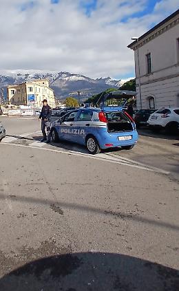 Controllo di polizia: sanzionata un'attivit&agrave;, un uomo segnalato per possesso di hashish 