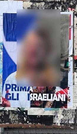Manifesti contro la premier Meloni affissi in centro