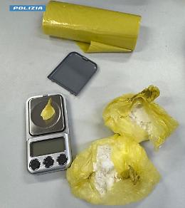 Spaccio a domicilio, arrestato un giovane soggiornante in un b&b