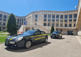 Giocano al Casin&ograve; con i soldi delle frodi assicurative