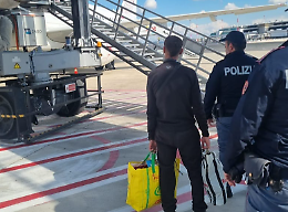 Immigrazione clandestina, due provvedimenti eseguiti dalla polizia