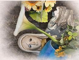 Don Pietro Jura: &laquo;A un atto di violenza rispondiamo con la fede&raquo;