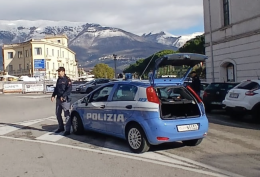 Sorpresa con la droga: nei guai una donna