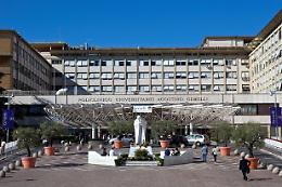 Secondo intervento per l'11enne gravemente ustionato: ore di angoscia in paese