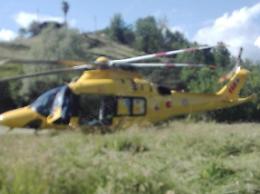 Lite tra confinanti finisce nel sangue, ferito un uomo con un colpo di fucile