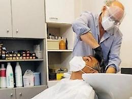 Parrucchieri, centri estetici e tatuatori: aperti 7 giorni su 7, fino alle 21.30