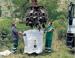 Roulotte esplosa, nel rogo morì Michele Iannarilli: rimossa la carcassa incendiata