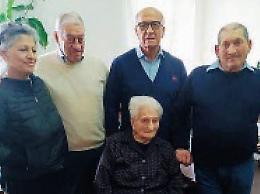 Cento candeline per Domenica Nardi: l'emozionante messaggio del figlio Pino
