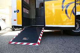 Una flotta ecologica di bus per il capoluogo. I mezzi all'avanguardia della Cialone Tour