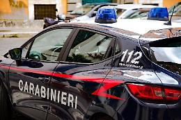 Si introduce nel deposito di una ditta e ruba carburante: scoperto e denunciato