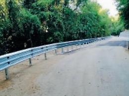 Gli automobilisti tornano a percorrere la strada che porta alle terme di Suio