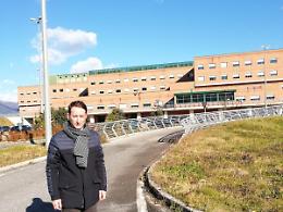 Cassino, lenzuola bianche ai balconi e alle finestre a sostegno dell'ospedale